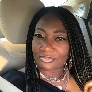 Meet your Posher, Veronica